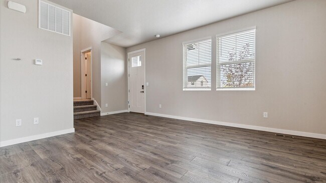 730 N Shawnee St, Aurora, CO 80018 - photo 4