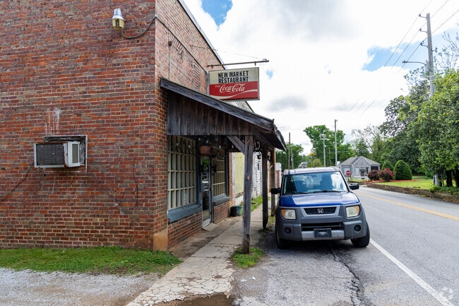Exterior of Pickens New Market Restaurant in downtown New Market Alabama.