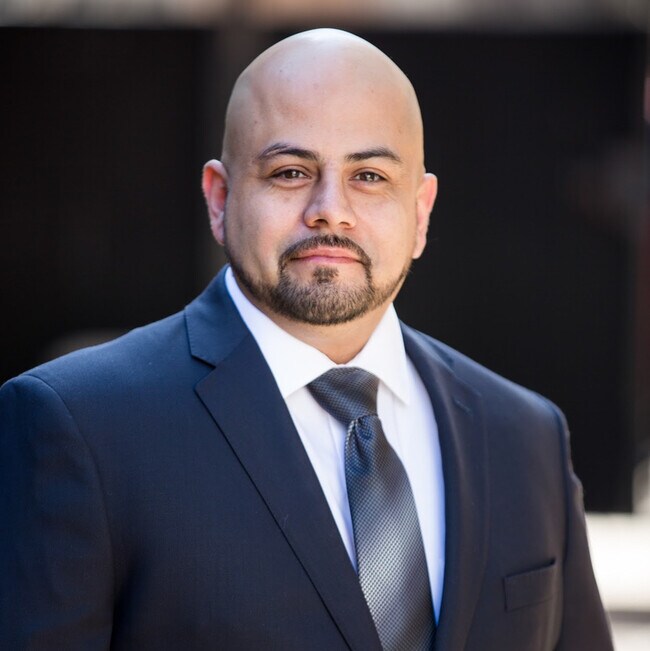 Agent Photo