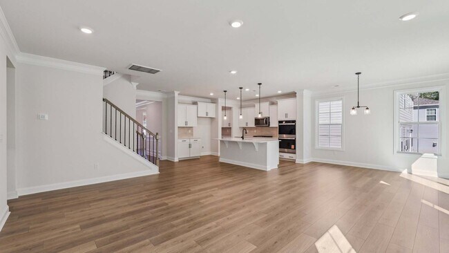 109 Asmodean Ln, Troutman, NC 28166 - photo 5