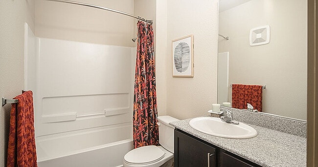 The Hayward Student Living, Eugene, OR 97401 - photo 6