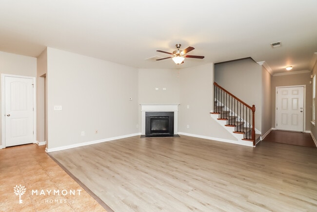 2217 Capella Cir SW, Atlanta, GA 30331 - photo 4