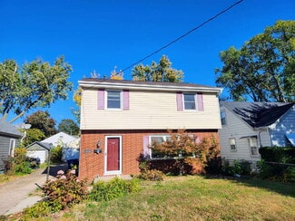 5513 Forest Ave, Des Moines, IA 50311