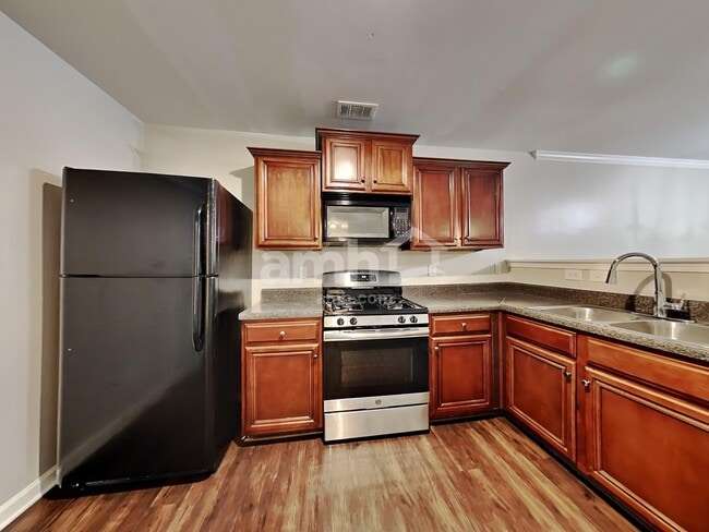 367 Hidden Creek Ln, Canton, GA 30114 - photo 3