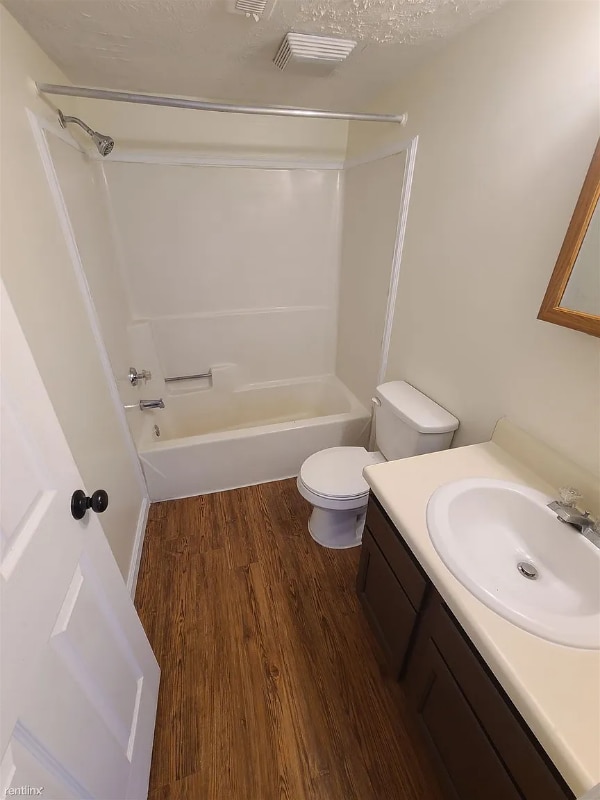 1725 Watson Rd SE unit e, Heath, OH 43056 - photo 6