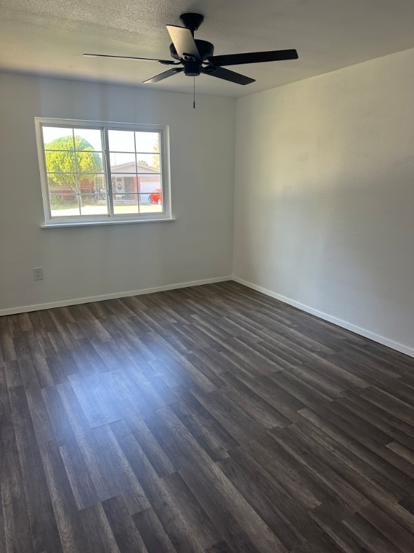 1705 NW 48th St, Lawton, OK 73505