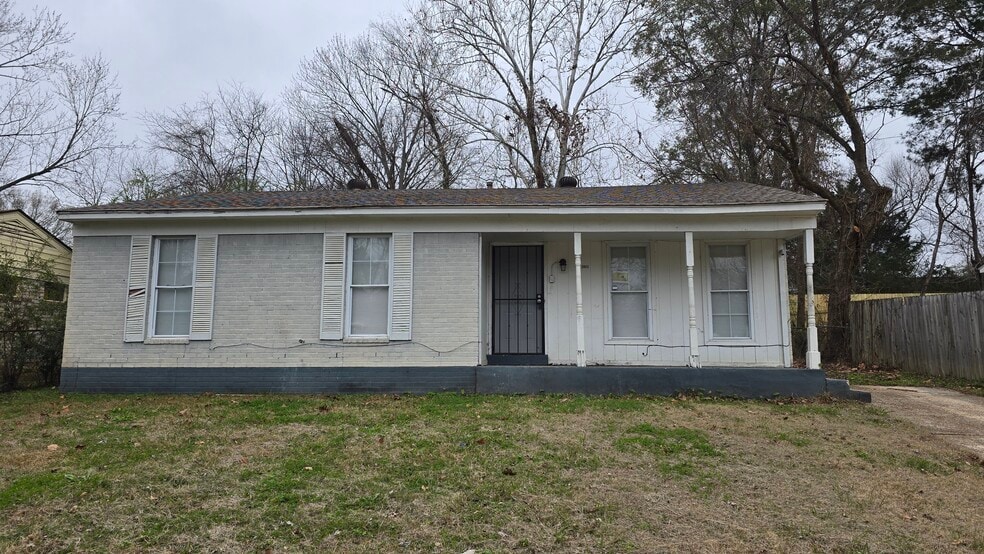 4539 Spring Valley Dr, Memphis, TN 38128 - photo 1