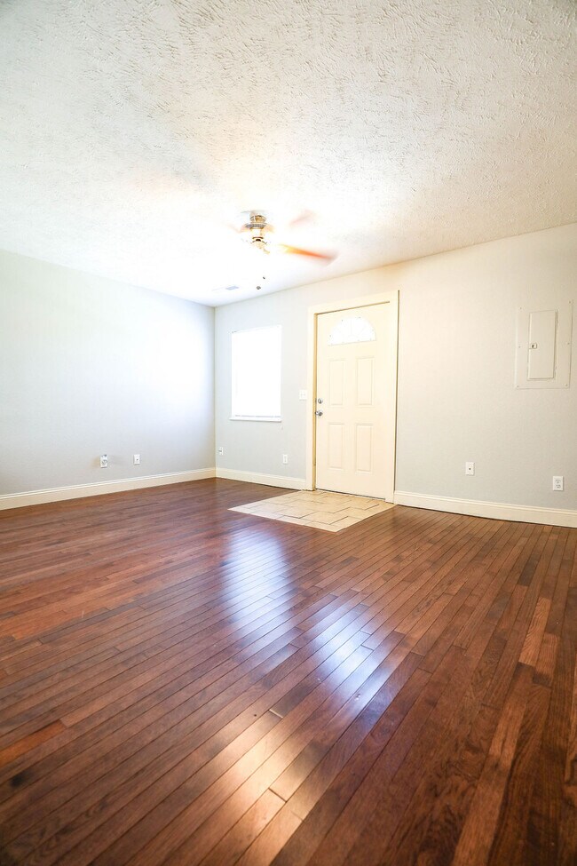 614 W Mount Vernon St unit B, Springfield, MO 65806 - photo 6