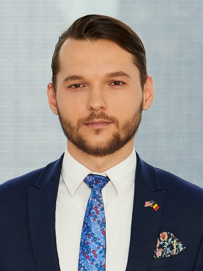 Agent Photo