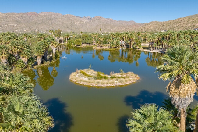 Agua Caliente is a short drive from Colonia Del Valle and offers spectacular views.