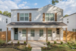 1004-1124 W 10th Ave, Stillwater, OK 74074