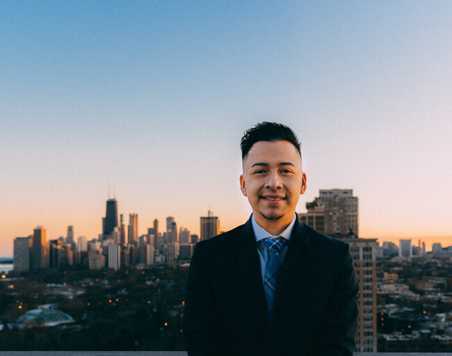 Agent Photo