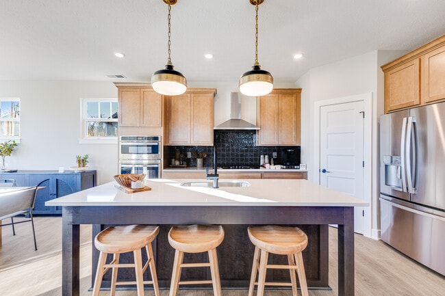 5647 Arcade Blvd, McCordsville, IN 46055 - photo 3