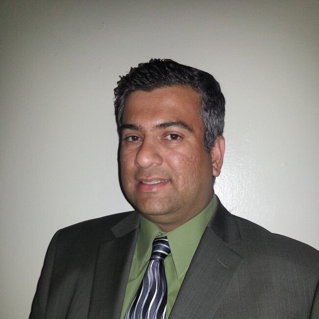 Agent Photo