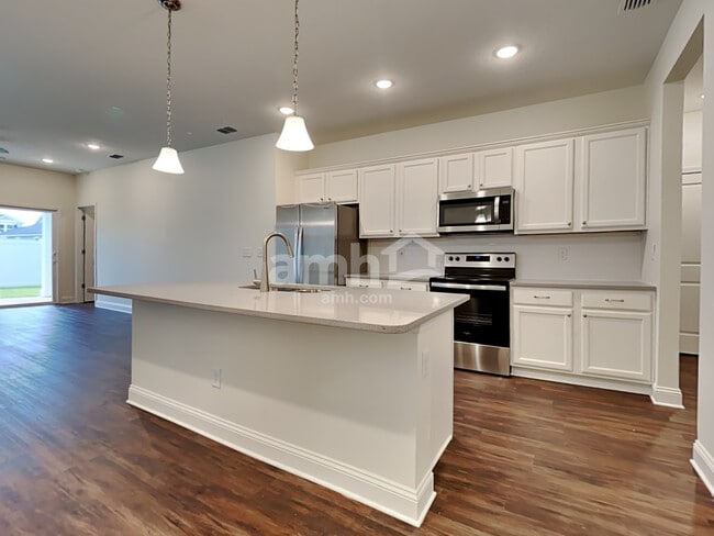 558 Onate Cir, Saint Augustine, FL 32095 - photo 3