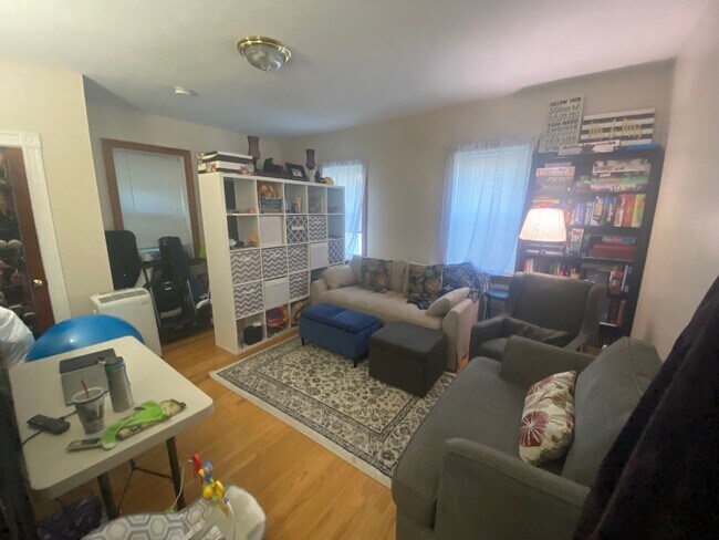 113 Brookline St, Cambridge, MA 02139 - photo 4