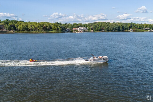 Residents love the boating opportunities on Lake Decatur near Wabash Crossing.