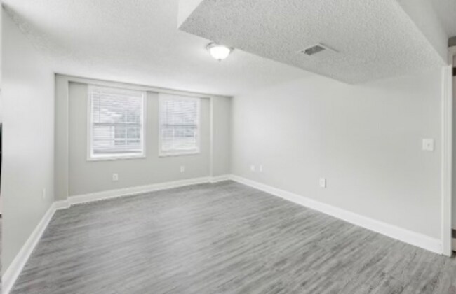 673 Des Moines Dr, Nashville, TN 37076 - photo 5