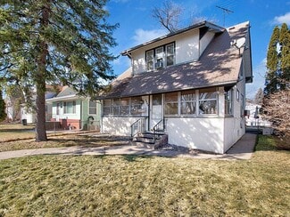 1267 Hewitt Ave, Saint Paul, MN 55104