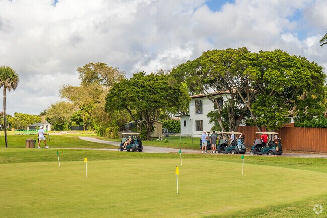 Enjoy a day of golf at Killian Golf Club in Kendall, FL.