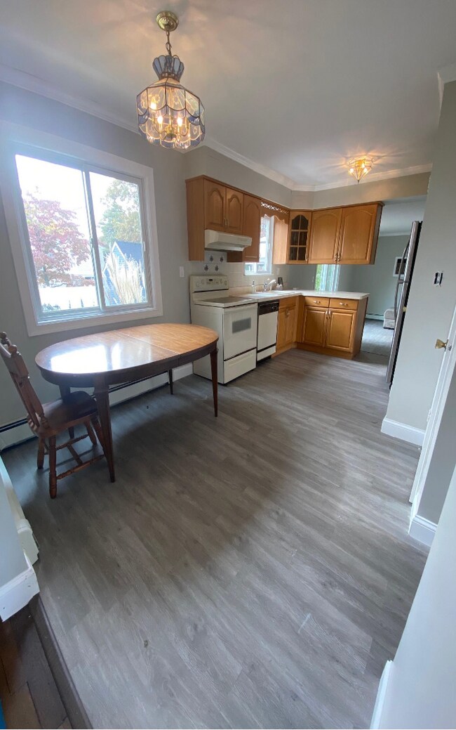 268 Browns Rd unit Browns, Nesconset, NY 11767 - photo 5