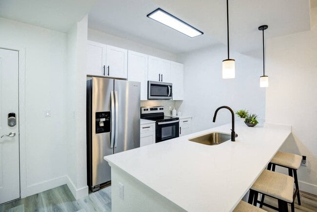 The Portola at Southglenn, Centennial, CO 80122 - photo 7