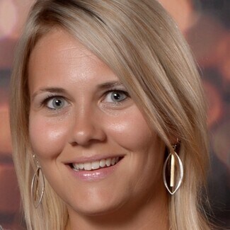 Stephanie Wright