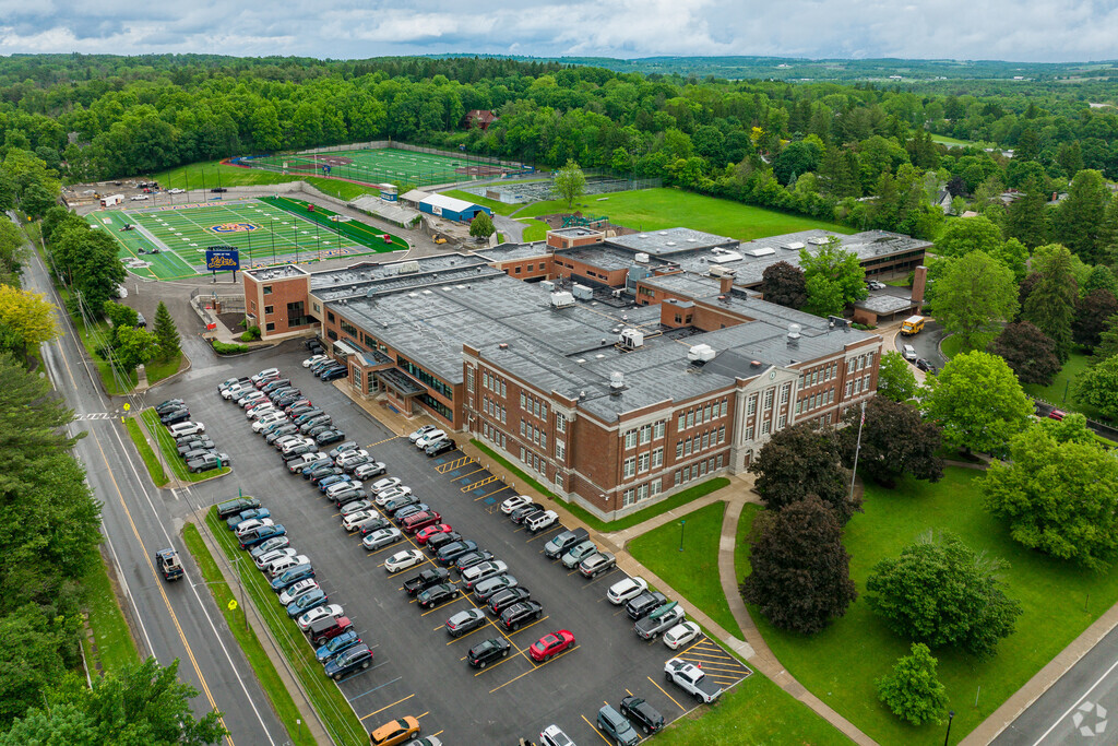 Cazenovia High School is located in rural Cazenovia, NY.
