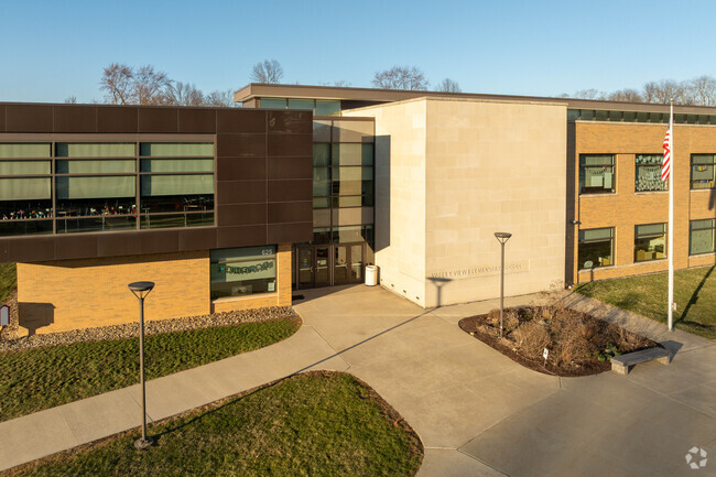 Students at Valley View Elementary School in Wadsworth, Ohio enjoy after- school activities.