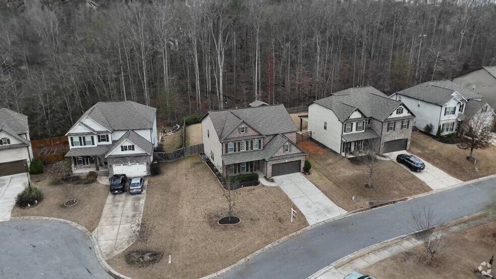 3910 Pleasant Woods Dr, Cumming, GA 30028 - photo 2