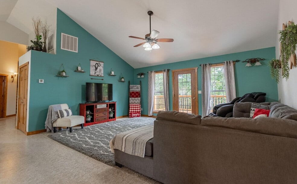 2404 Victor Church Rd unit ID1295566P, Branson, MO 65616 - photo 1