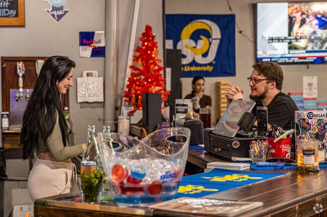 ASU-College Hills locals head to The Penny Tap House for live music and tap beer.