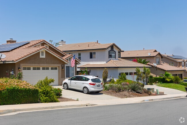 Wildrose is a community of Spanish Revival style homes and ranches.