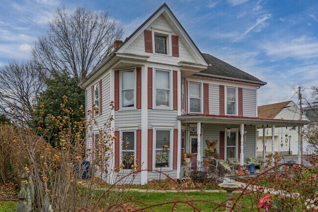 Smithsburg has historic homes built in the 1800s.