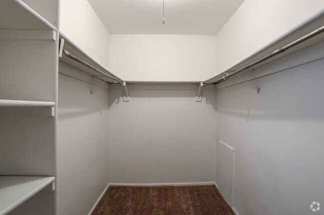 Meadows of Catalpa, Dayton, OH 45415 - photo 6