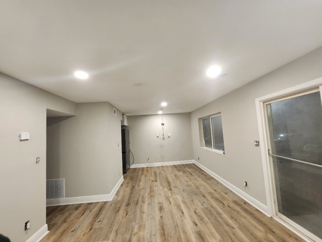 0 W Lake Ave NW unit 37722929, Atlanta, GA 30314 - photo 2