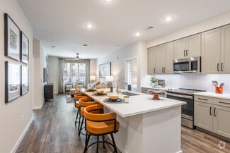 9251 E Mineral Ave, Centennial, CO 80112