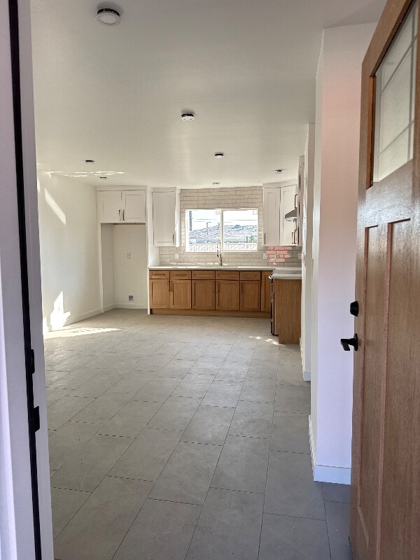 889 W 8th St, Upland, CA 91786 - photo 7