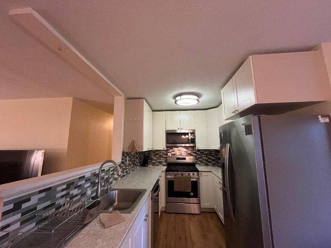 2216 Delaware Dr, West Lafayette, IN 47906 - photo 6