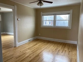 1251 Plainfield Ave NE, Grand Rapids, MI 49505
