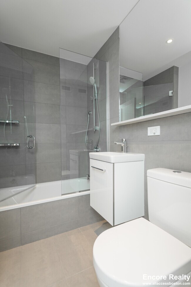 1410 Columbia Rd unit 78M, South Boston, MA 02127 - photo 7