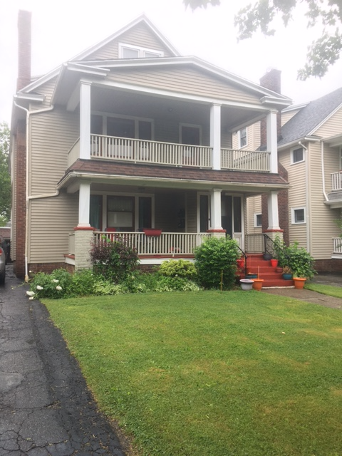 2176 Edgewood Rd, Cleveland Heights, OH 44118