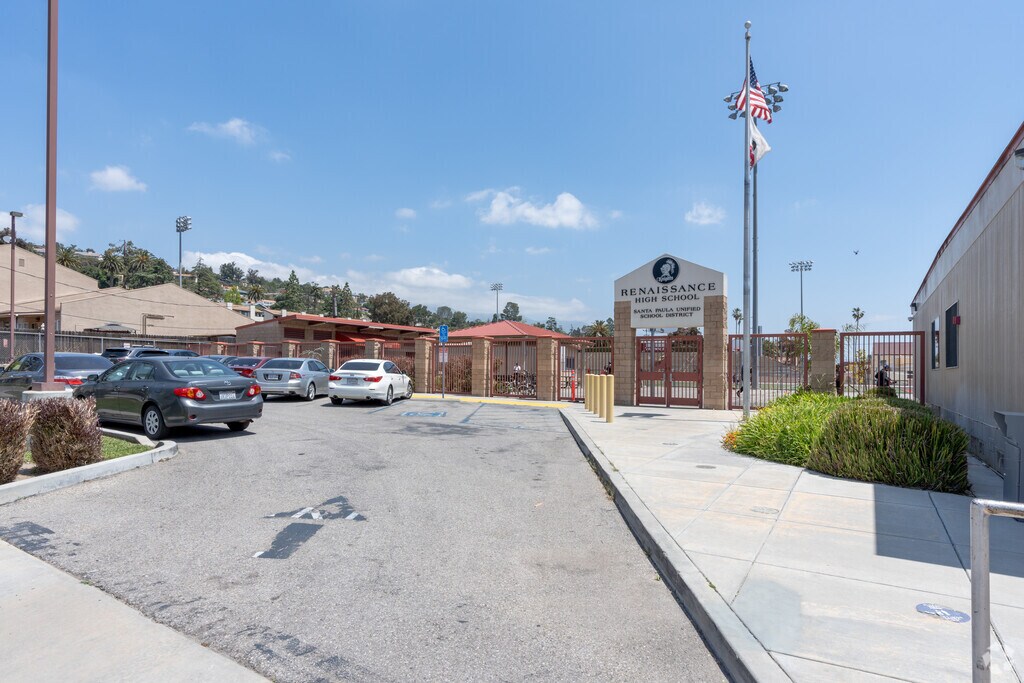 Renaissance High School is a part of the Santa Paula Unified School District.