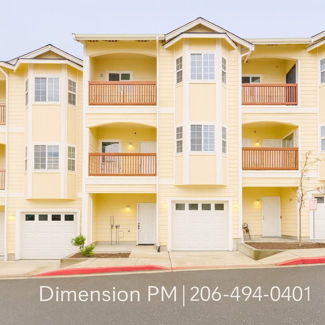 Heart of Renton! Amazing 4 bed, 3.5 bath Renton townhome in a desirable location! Easy self showi..., Renton, WA 98055 - photo 2