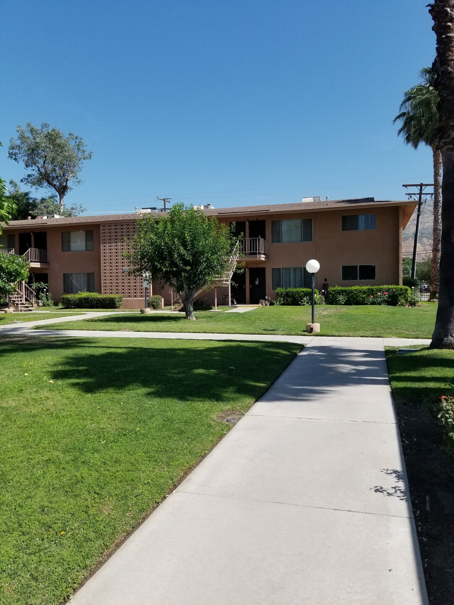 Mayfield Park Apartments, San Bernardino, CA 92407 - photo 1