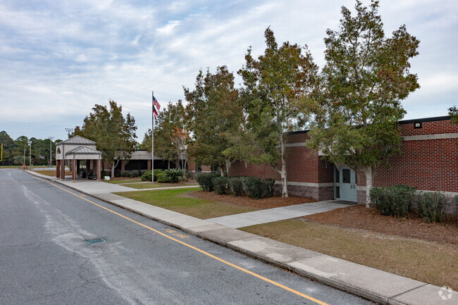 Islands High School is located in Chatham County.