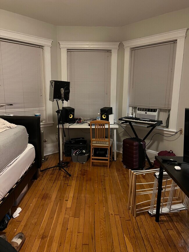 142 Hemenway St unit 20, Boston, MA 02115 - photo 5