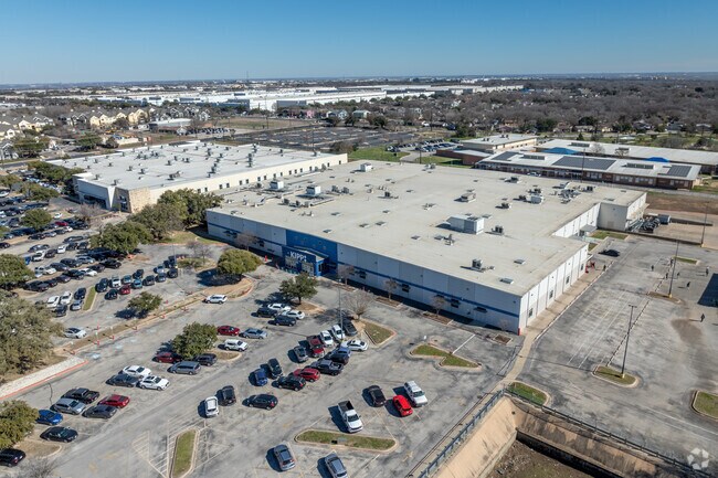 KIPP Austin Brave can be directly accessed via I-35.