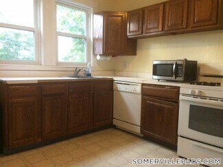 39-41 Waterhouse St Unit 3, Somerville, MA 02144