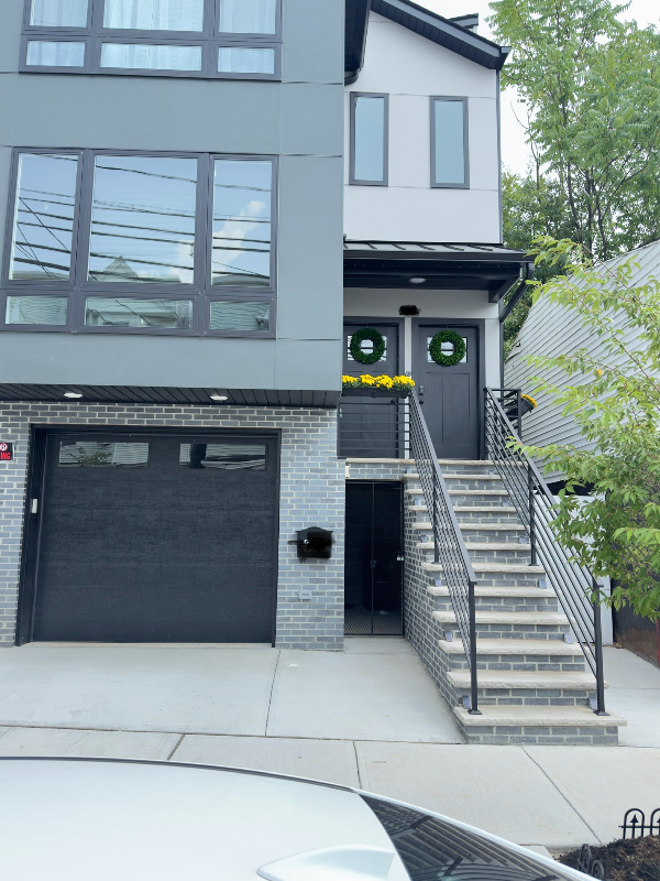 398 S 9th St Unit 2nd Floor, Newark, NJ 07103